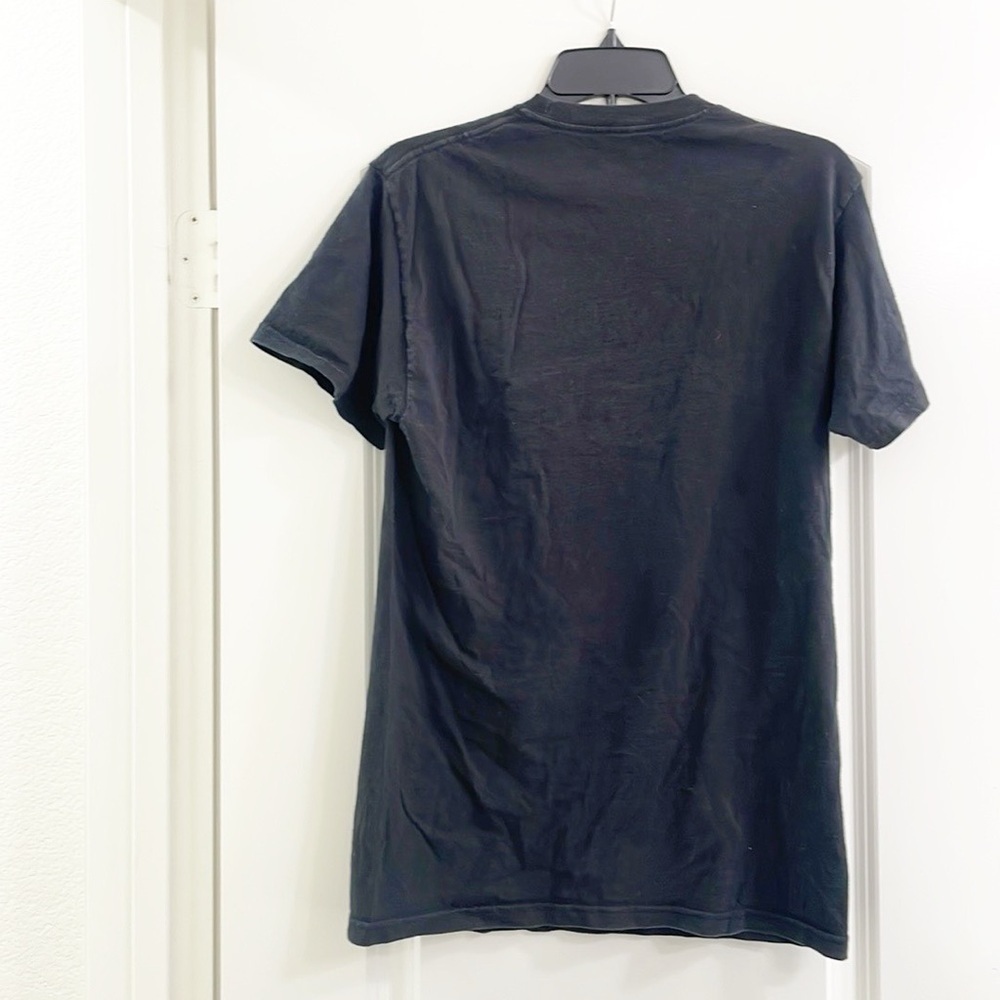 Boxset Eat Me mushroom graphic tee - Picture 2 of 3